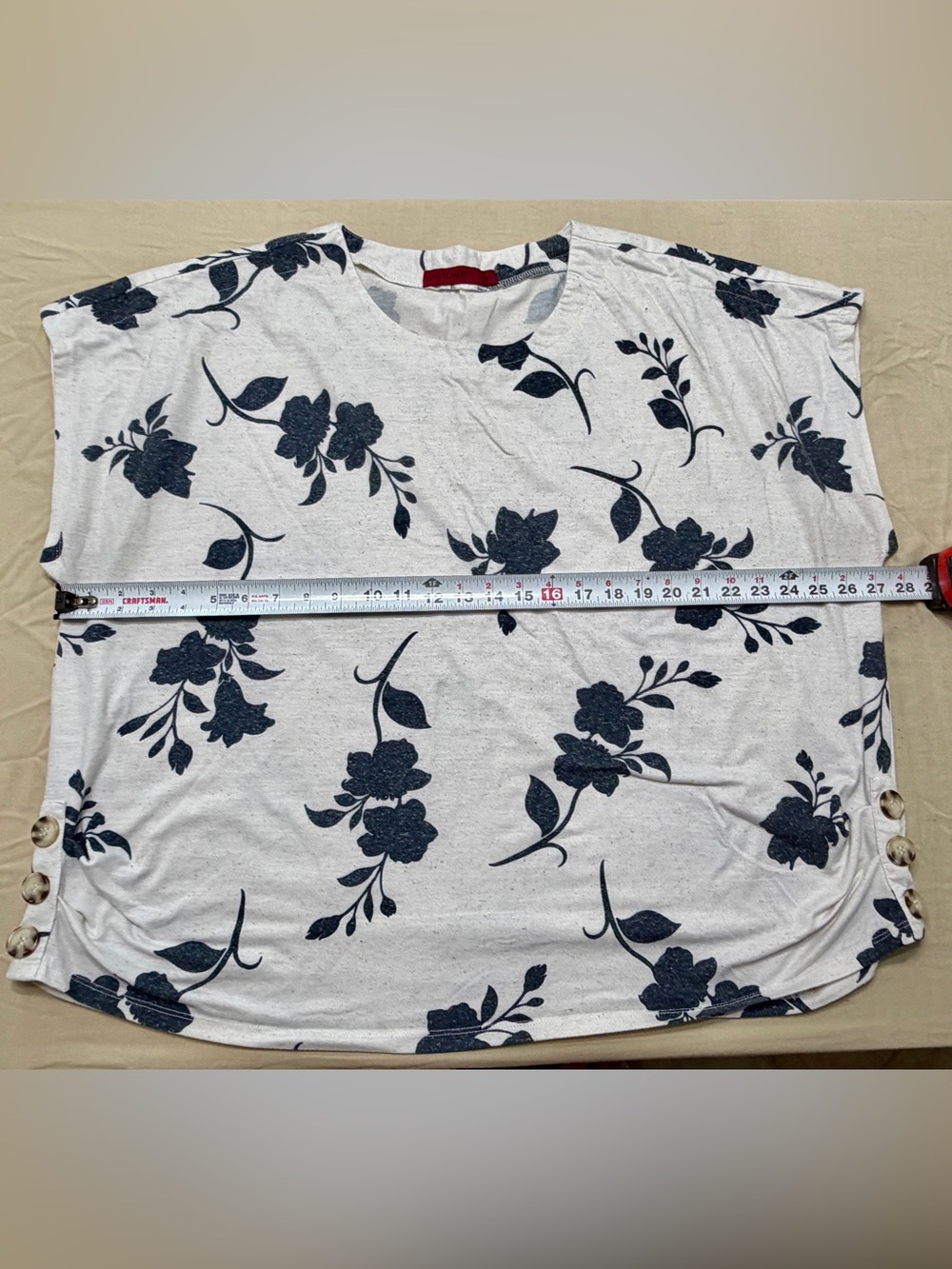 Love Scarlett Plus 3X White/Black Floral Short Sleeve Tee, Crew Neck, Buttons